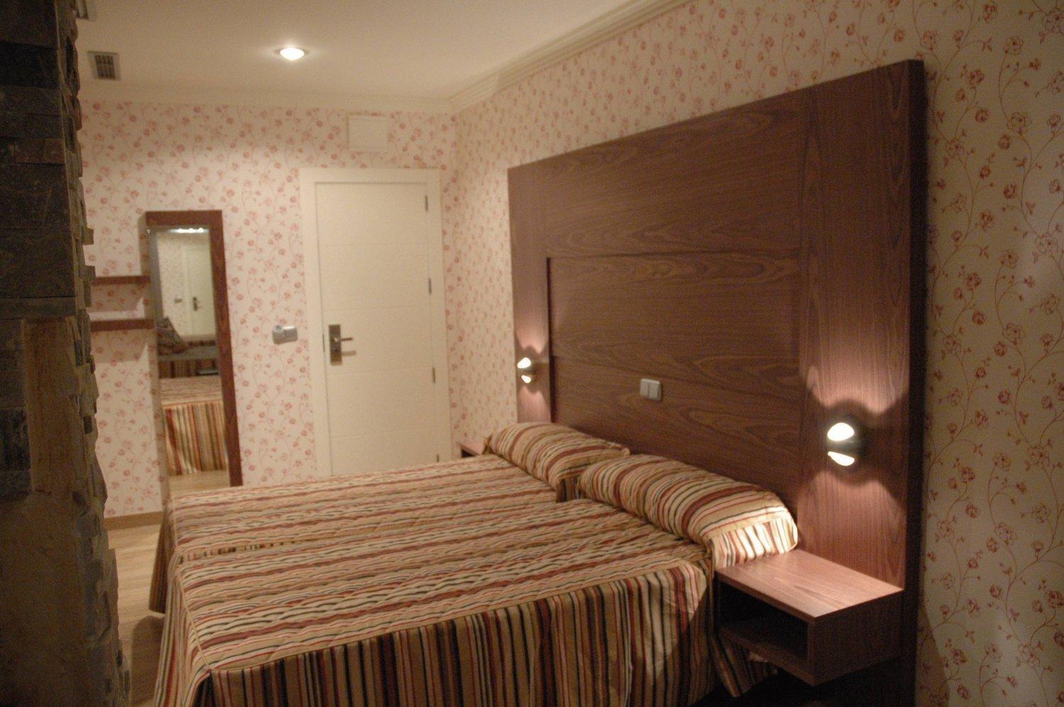 Hotel Ideal Villarrobledo Buitenkant foto