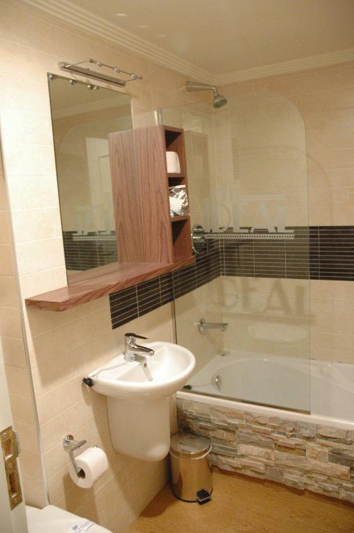 Hotel Ideal Villarrobledo Buitenkant foto